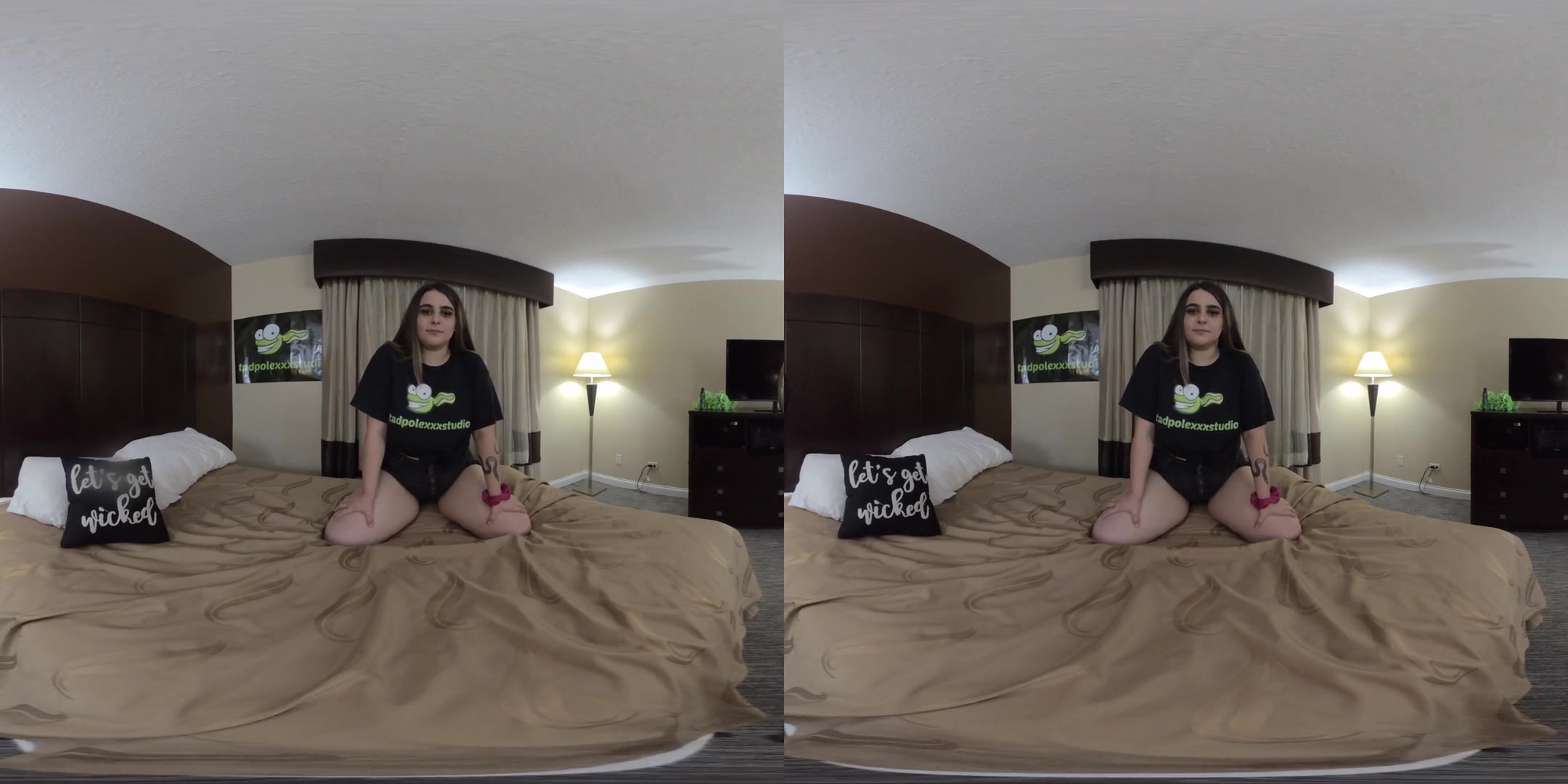 Teenager Serenity Taylor 1st Gangbang 1 of 2; Amateur teen 18+ Gangbang and Bukkake