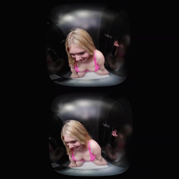 Slutty Teen Cumplays In The Gloryhole - PutalocuraVR
