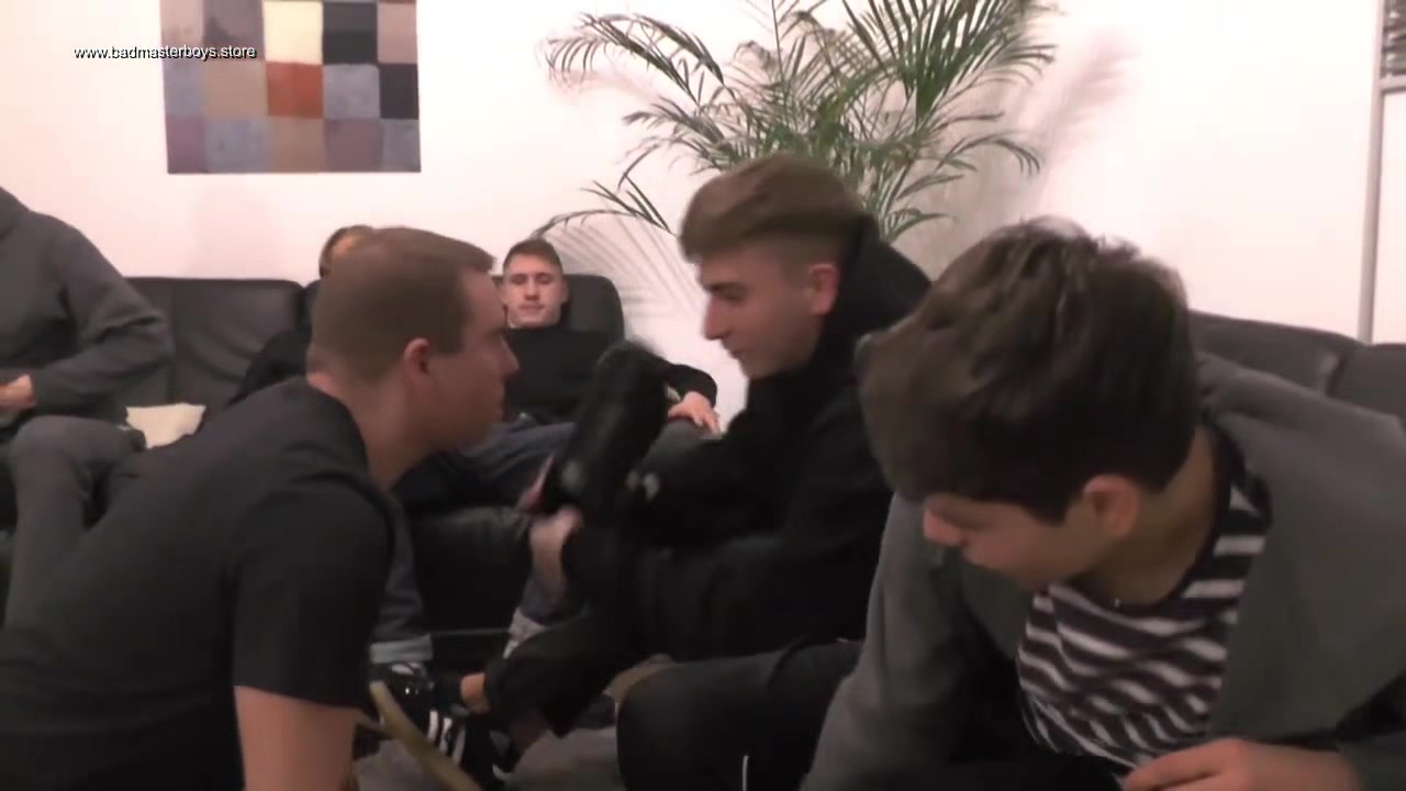 The spit and snot junky german sneaker masters