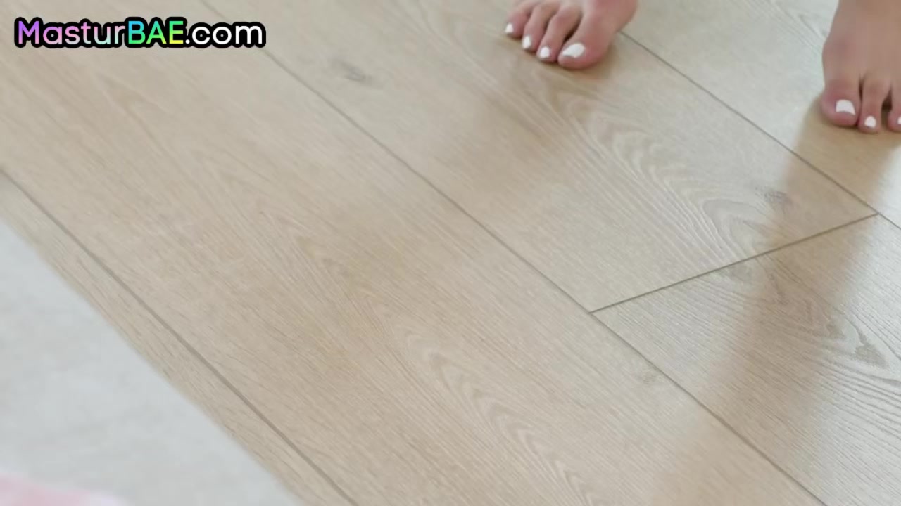 Cute amateur babe gets cuntdrilled by BF