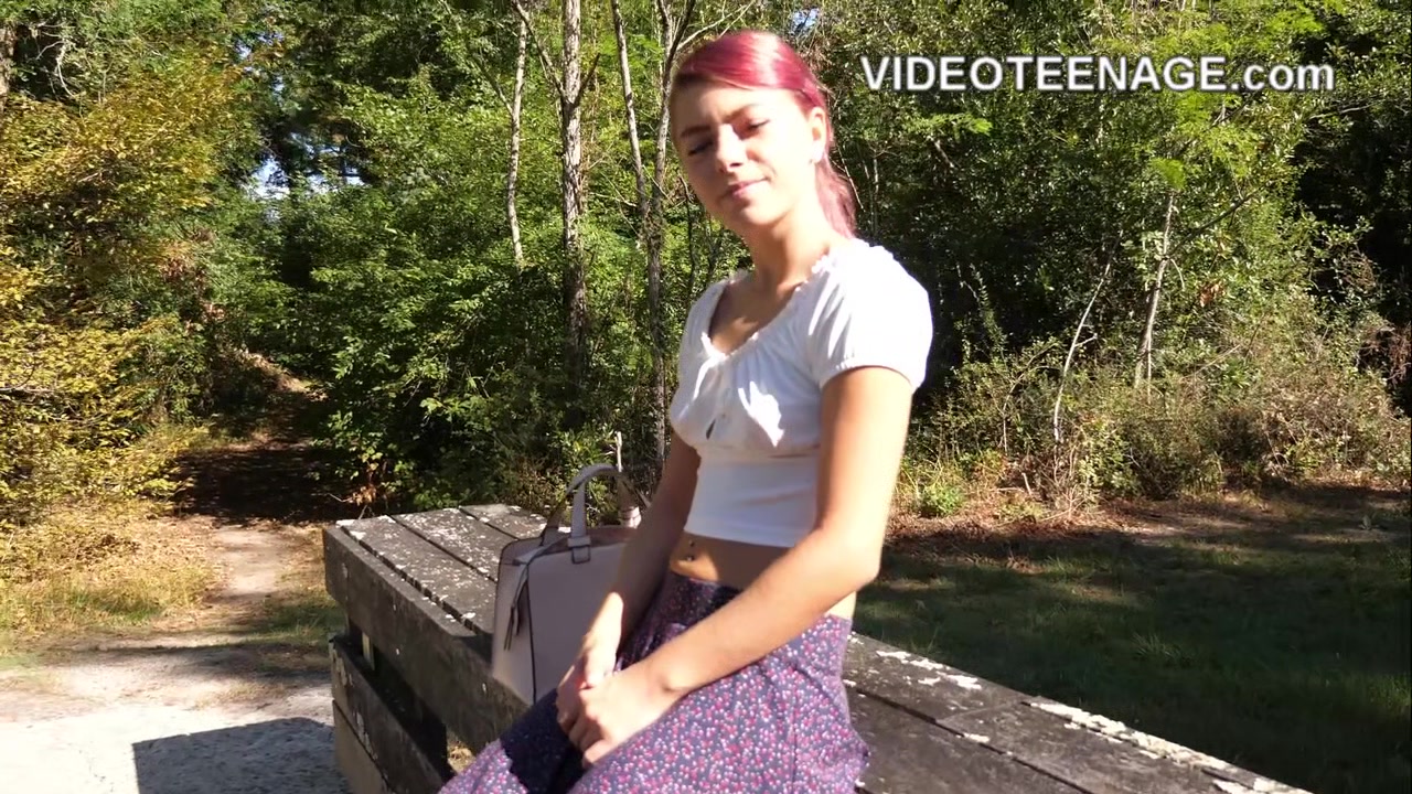 lovely 18 years dold teen 18+ first porn casting