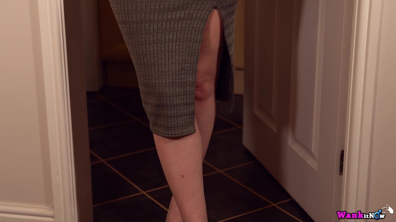 Sophia Smith - Can You Fix it? - Sexy Videos - WankitNow