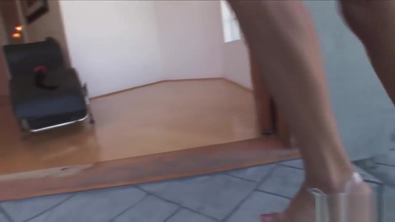 Hot babe gets her ass blacked