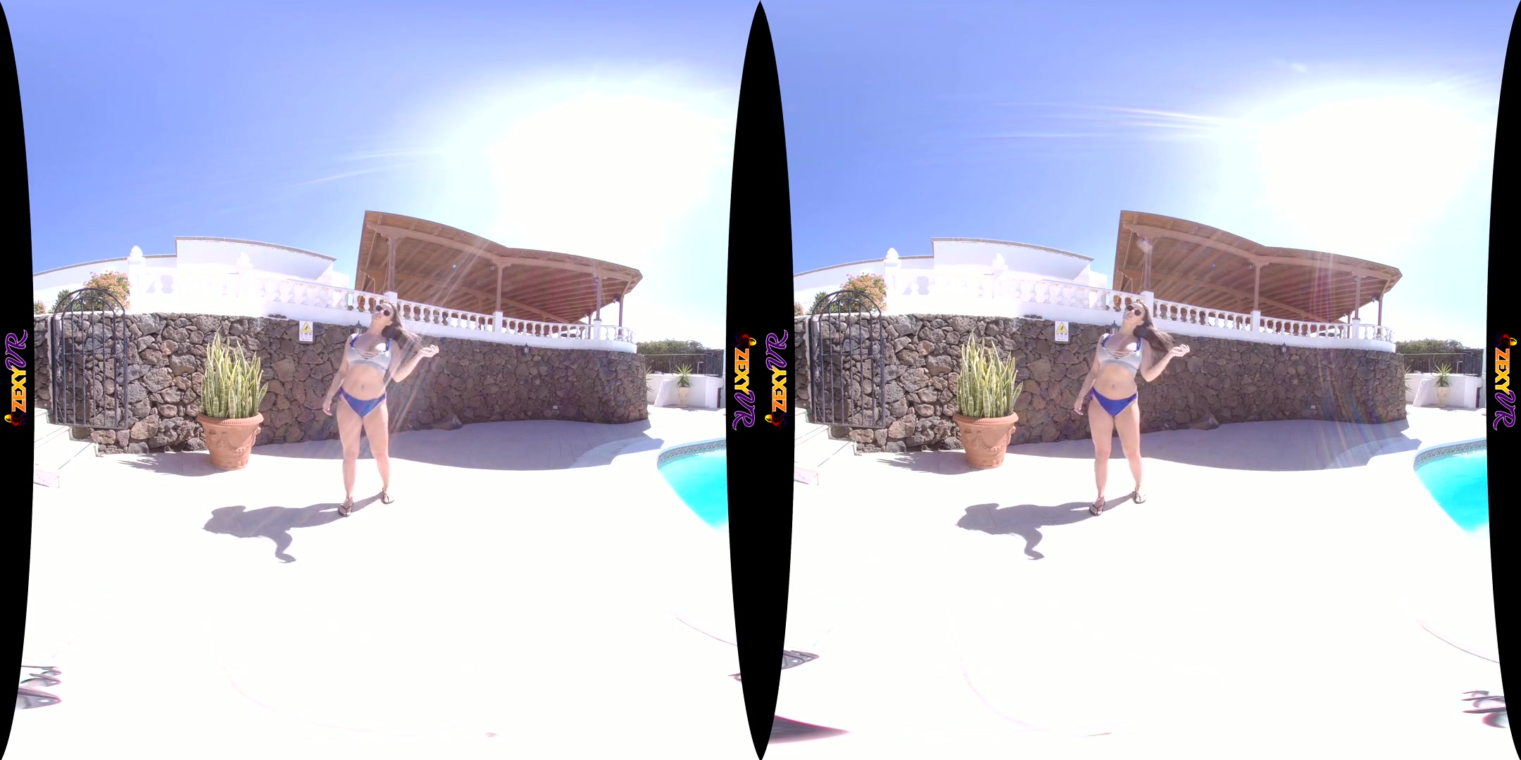 Blue Solo - Curvy Thick Big Tits Outdoor Striptease