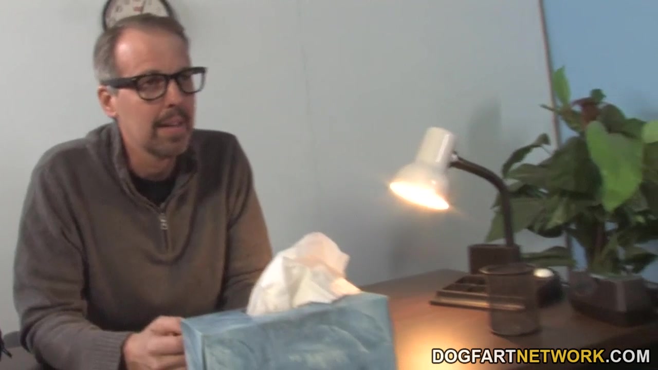Jesse Jordan takes BBC - Watching My Step daughter Go Black