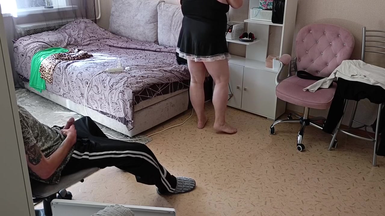 A Maid Without Panties Turned Me On And I Fucked Her Doggy Style