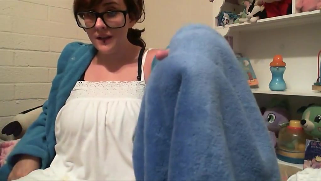 Bedtime with a curvy milf