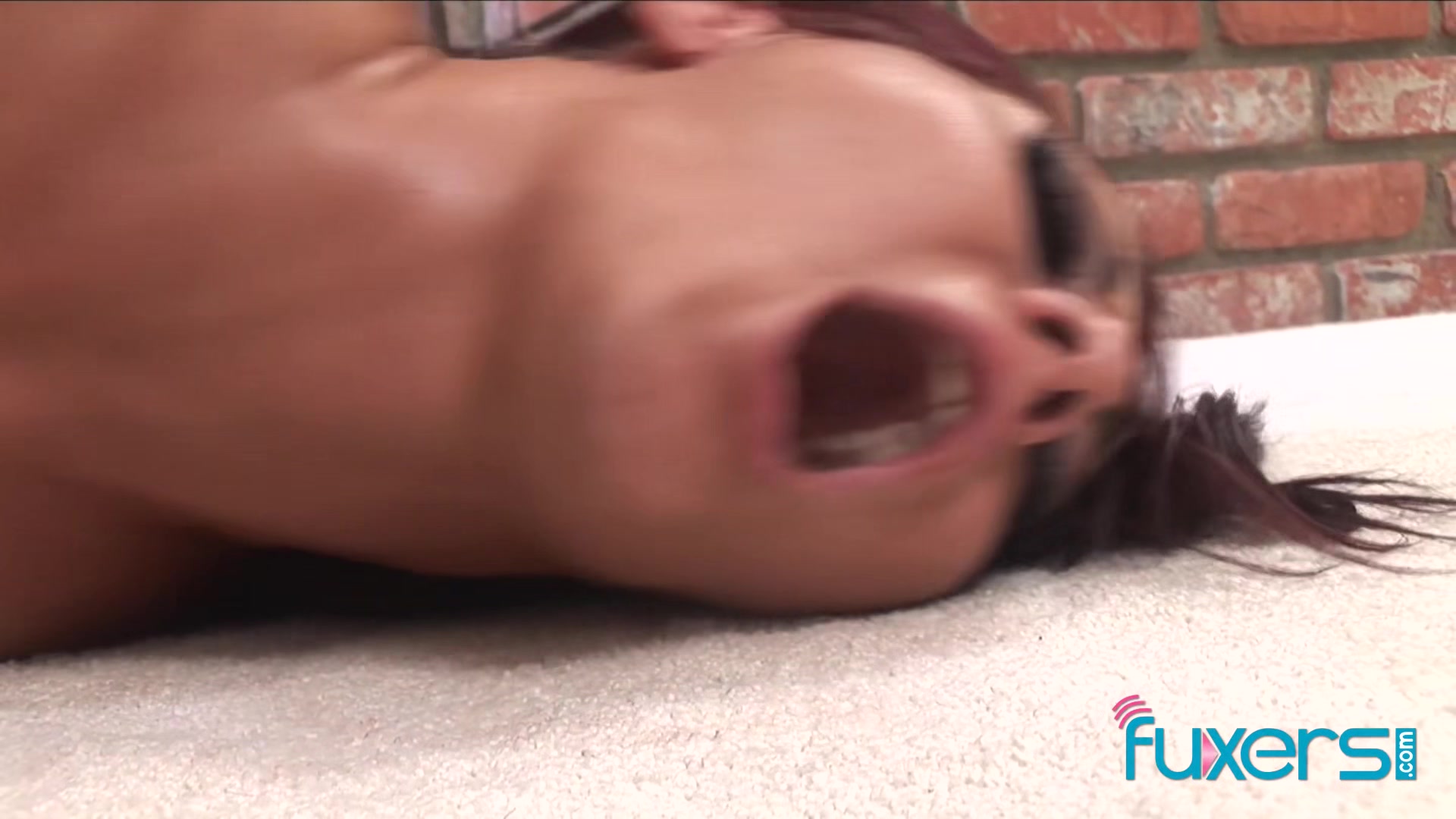 Sandra Romain rough anal on floor