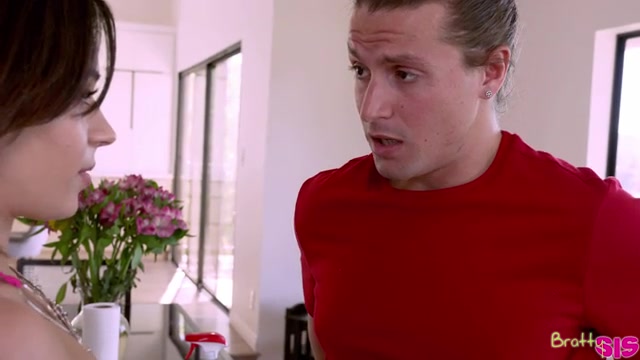 My Stepbrother Wants To Feel Me Up - S22:E9 - Brattysis