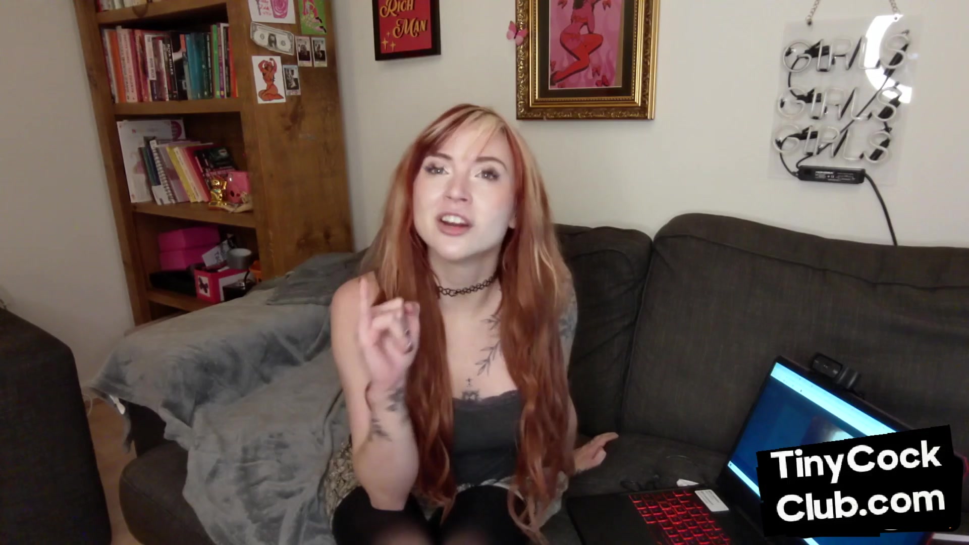 SPH college domina seduces and jerks loser in classroom