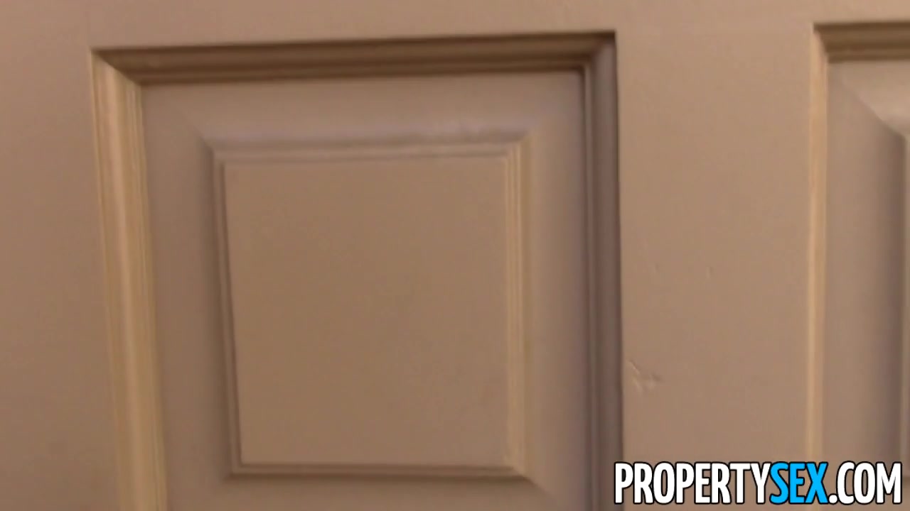 PropertySex Beautiful Agent Into Sex Renting Office Space