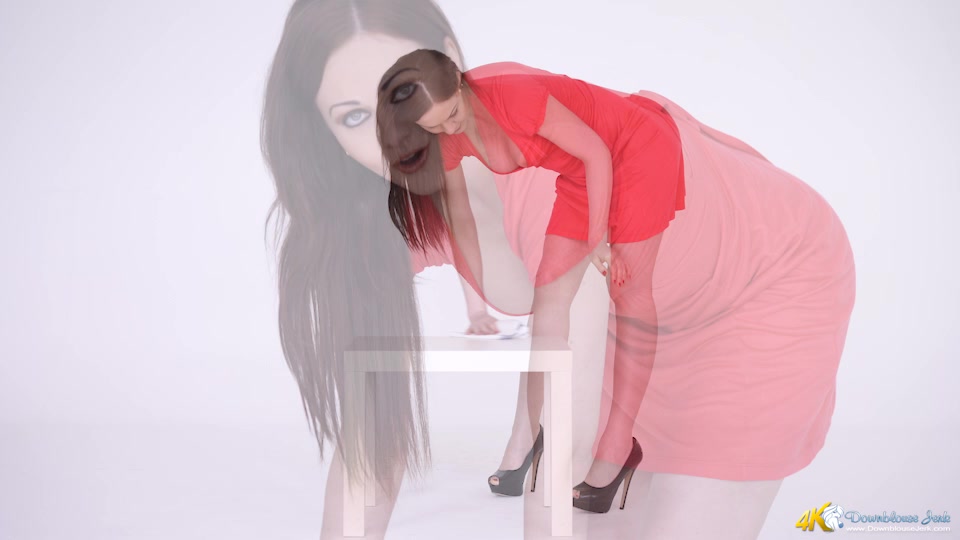 Tina Kay in Pervy Photoshoot - DownblouseJerk