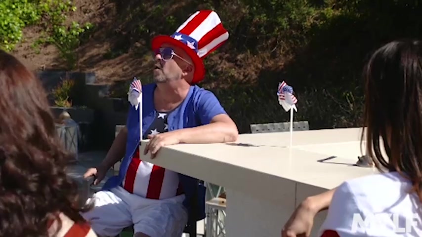Independence Day Pussy Play - MYLF