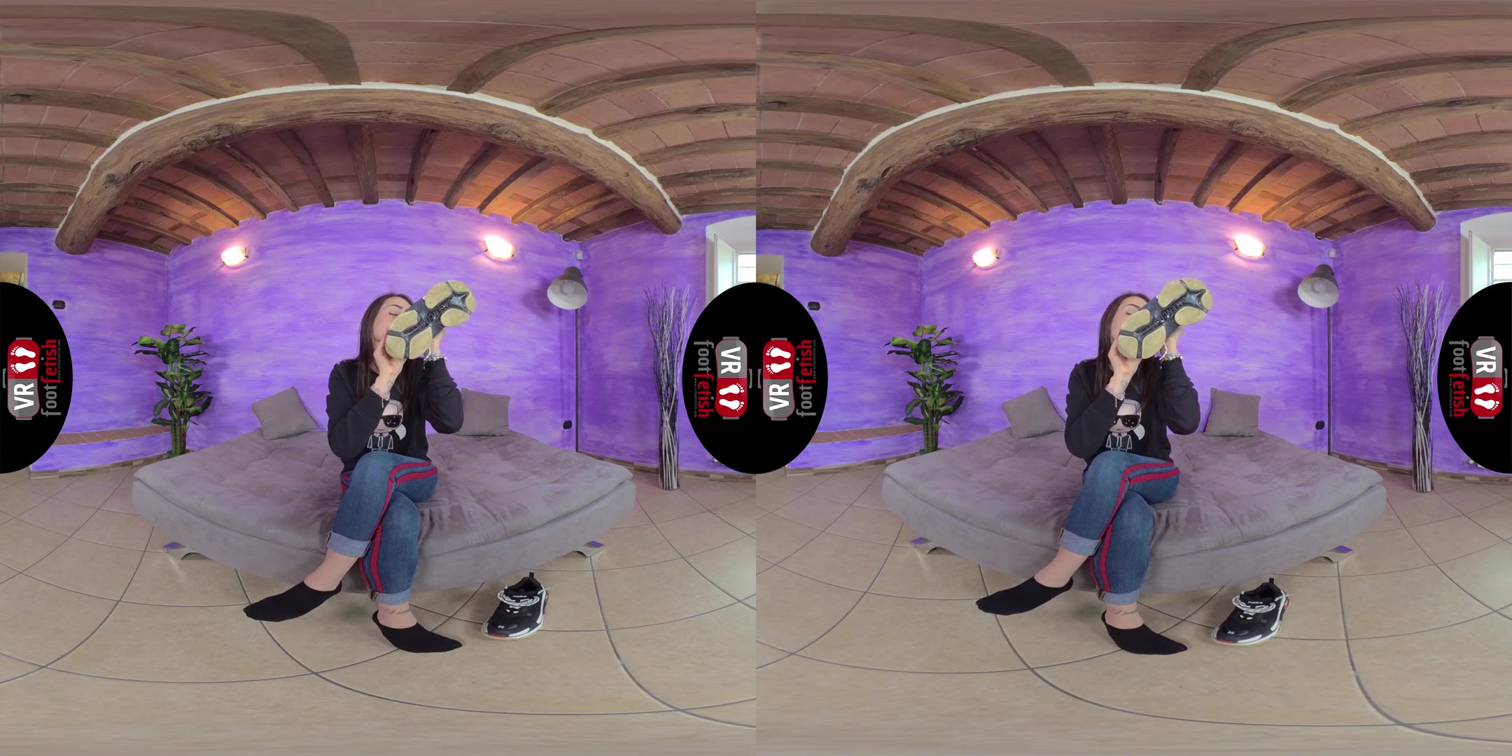 Beautiful Petra Wants You To Sniff Her Shoes And Smelly Feet - Virtual Reality Foot Fetish