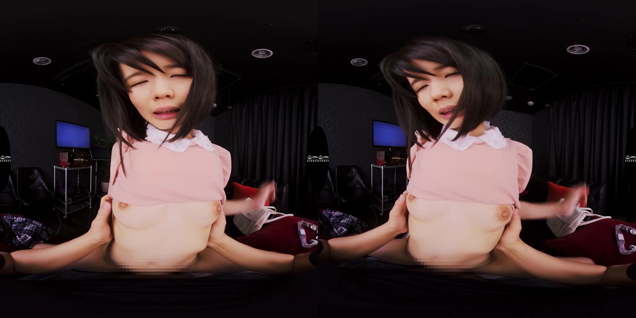 Mii Kurii - The Karaoke Box - Trying to Hold her Moan! - V1VR