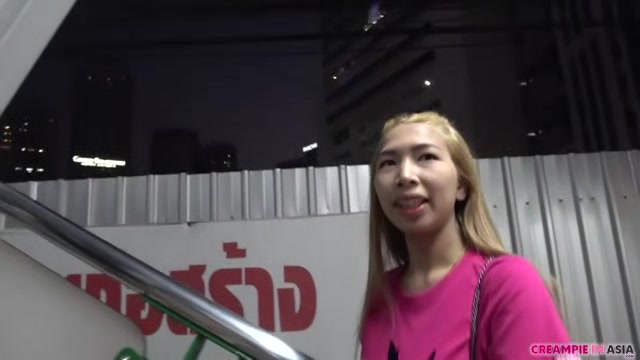 Hot Little Asian Girl Bangs and Blows Sex Tourist