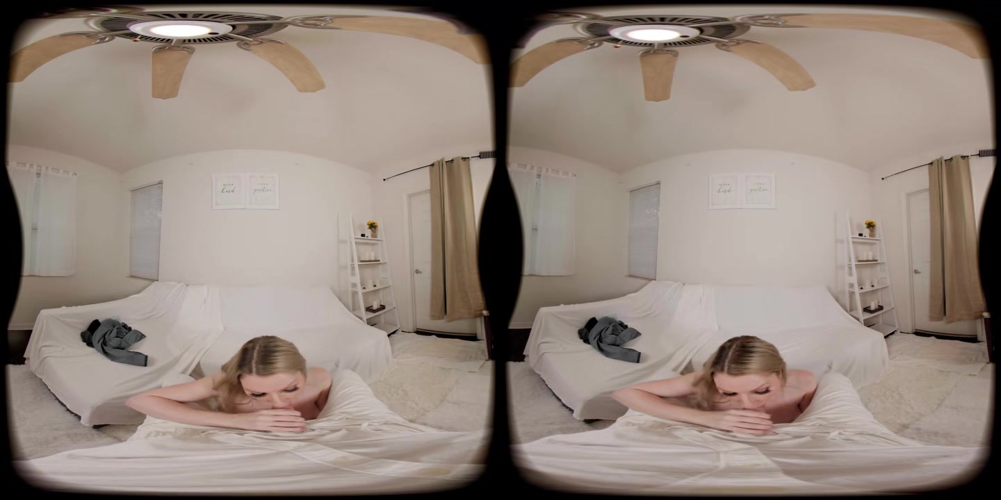 Virtual Girlfriend: Feel My Big Tits Honey