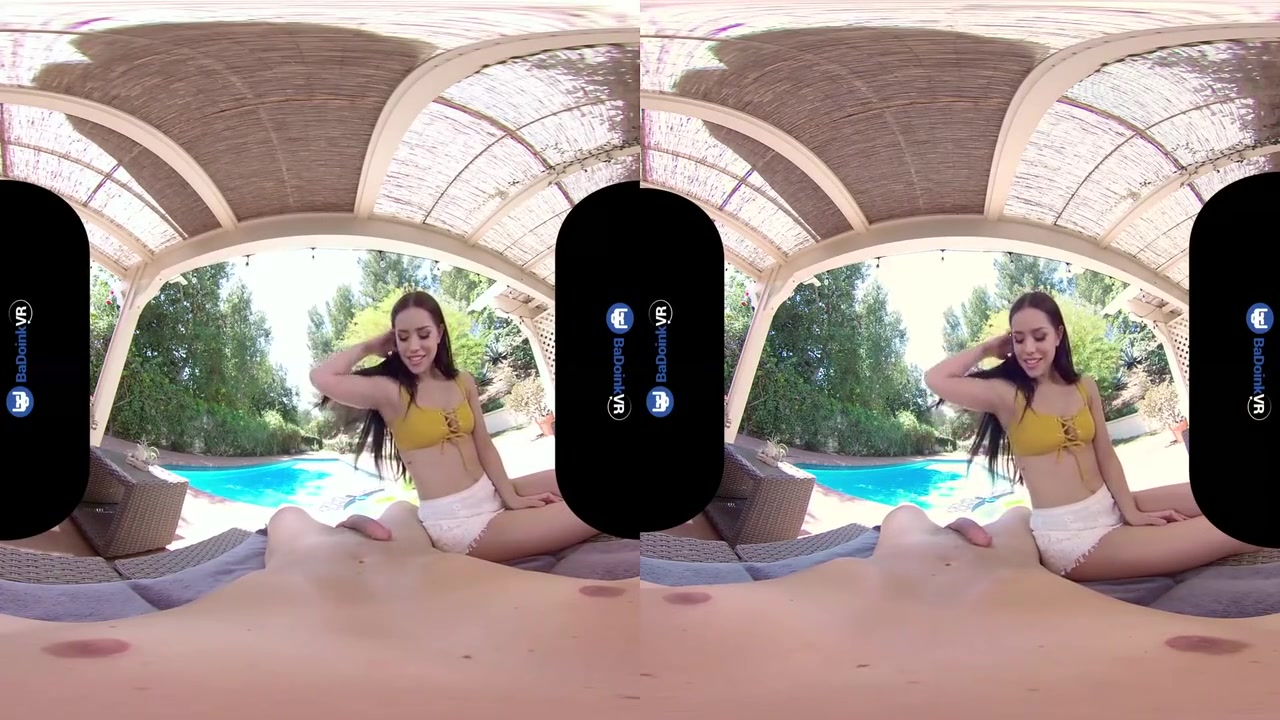 Vr Porn, Brunette Babe And Alina Lopez - One On One Outdoor Sex Party