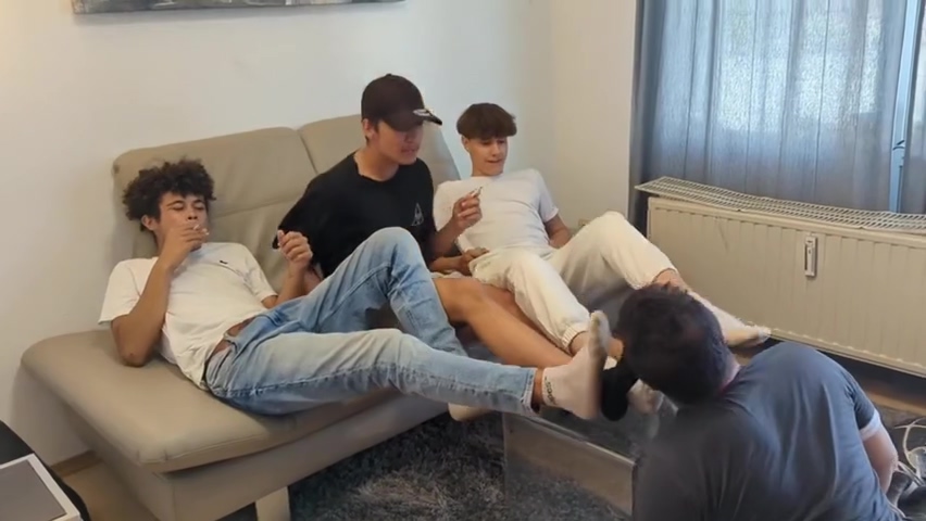 Bmb Three Cute Masterboys Give Submissive Guy A Treat no Sex no