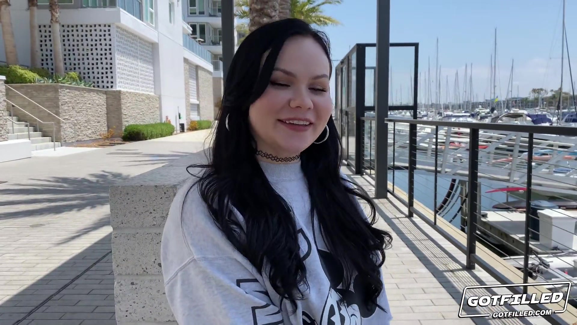 Brynn Gets Her Cervix Blasted - GotFilled