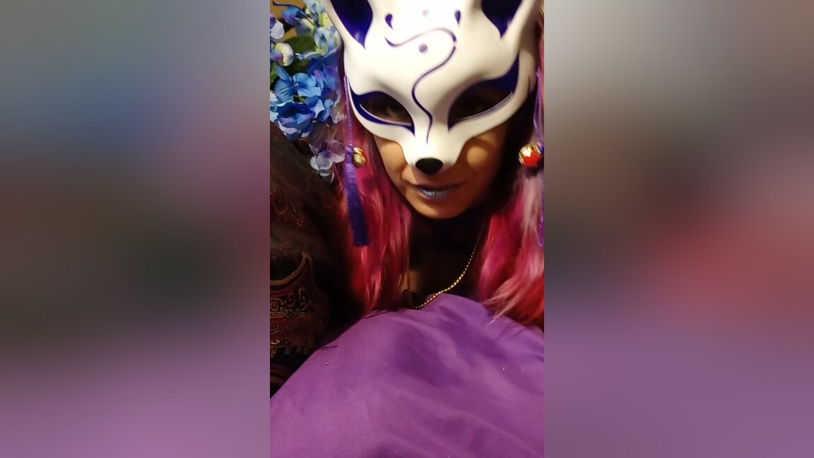 Masked Fishnet Bodysuit Fox Girl Vibes Her Clit And Cums Hard - Ladythetramp