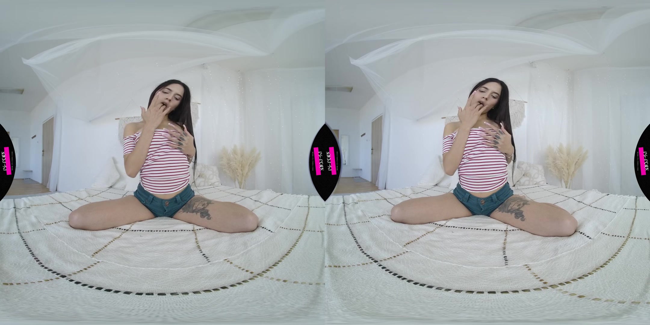 Pretty Girl Masturbates With A Big Dildo