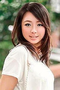 Yukari Emoto