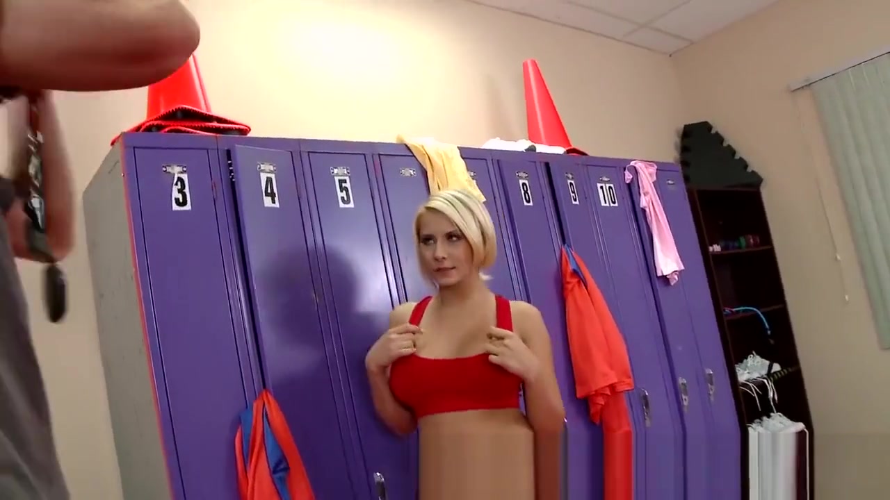 Brazzers - Big tits blonde Madison Ivy loves sports and huge cocks