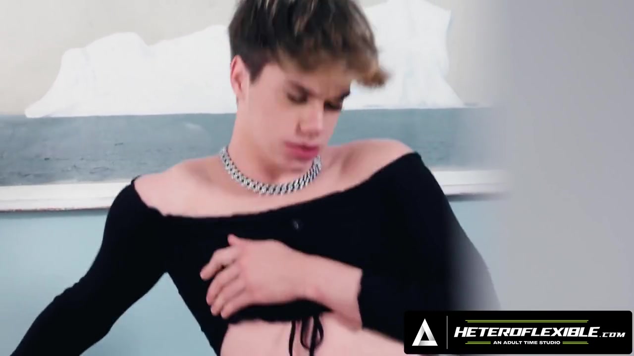 Manuel Skye - Heteroflexible - Hung Hunk Dominates Misbehaving Femboys Bubble Butt