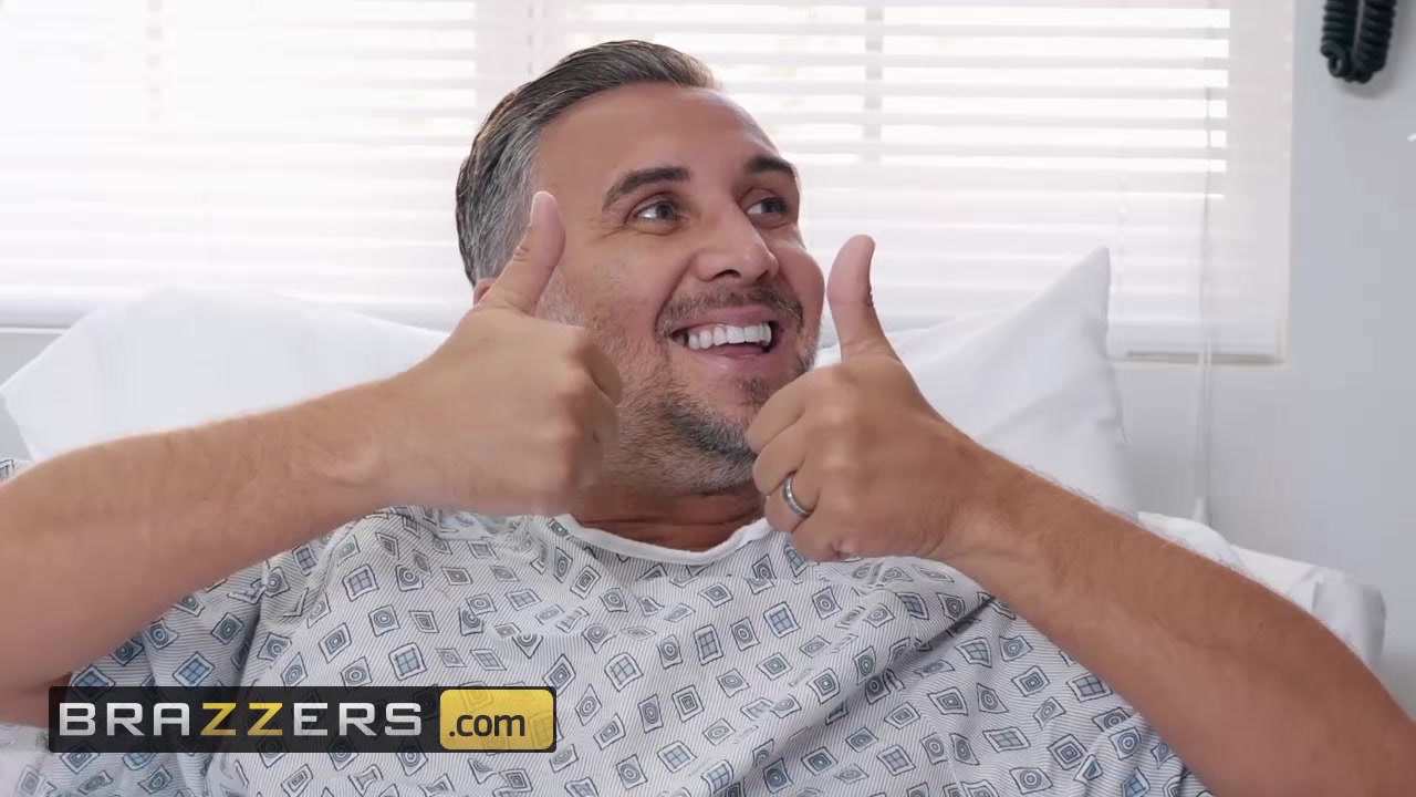 Brazzers - Doctors Adventure - Alexis Fawx Keiran Lee - Fuck the Pain Away