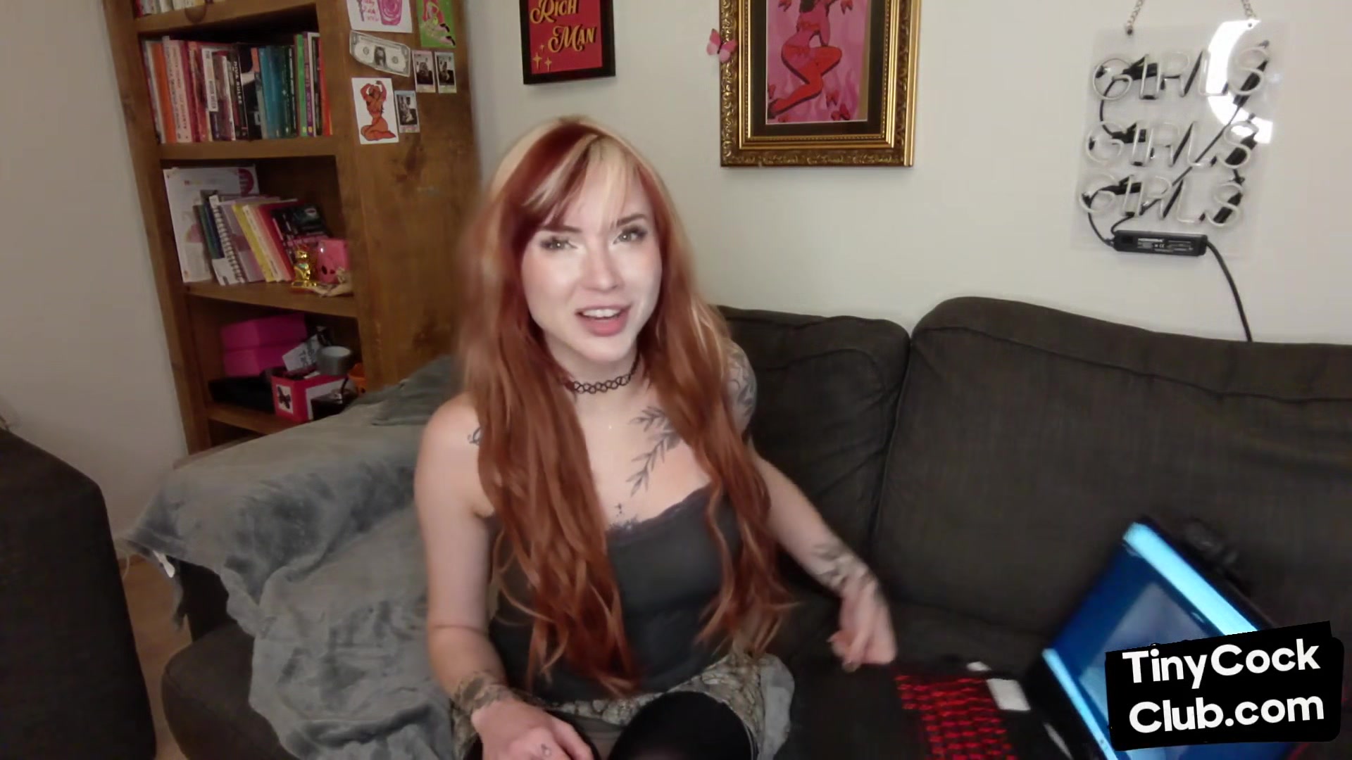 Solo SPH babe humiliating small cocks with her dirty talk