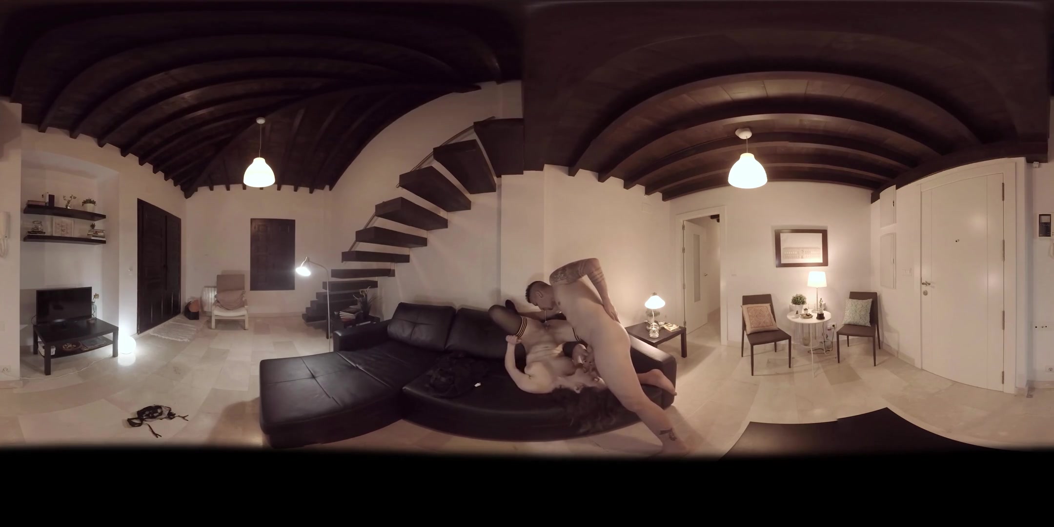Housewarming Party: Hottie in Stockings - VirtualPorn360