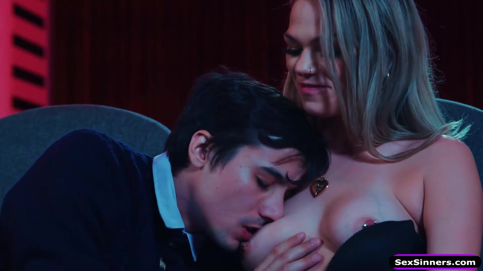 Petite small tits gf is bored and sucks bfs cock in cinema