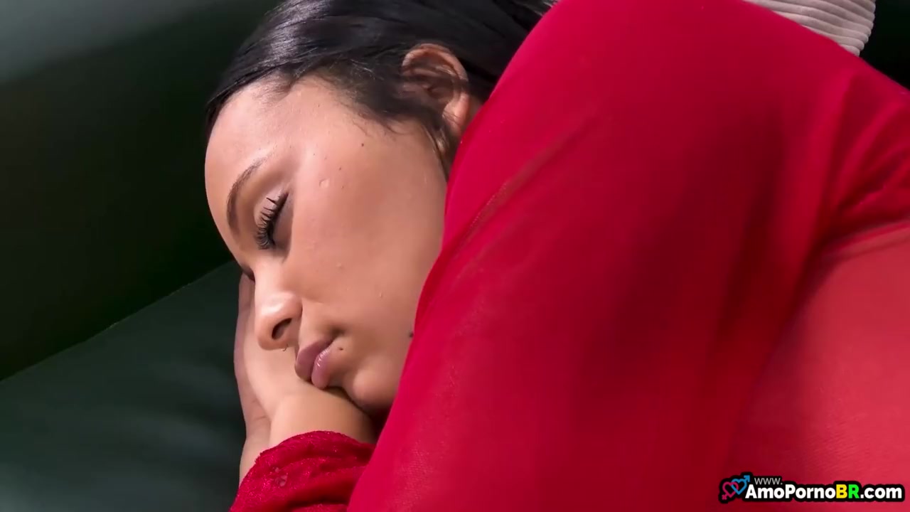 I My Stepdaughter On The Couch In The Morning Like She Was My Little Wife With Aninha Galzerano And Family Therapy
