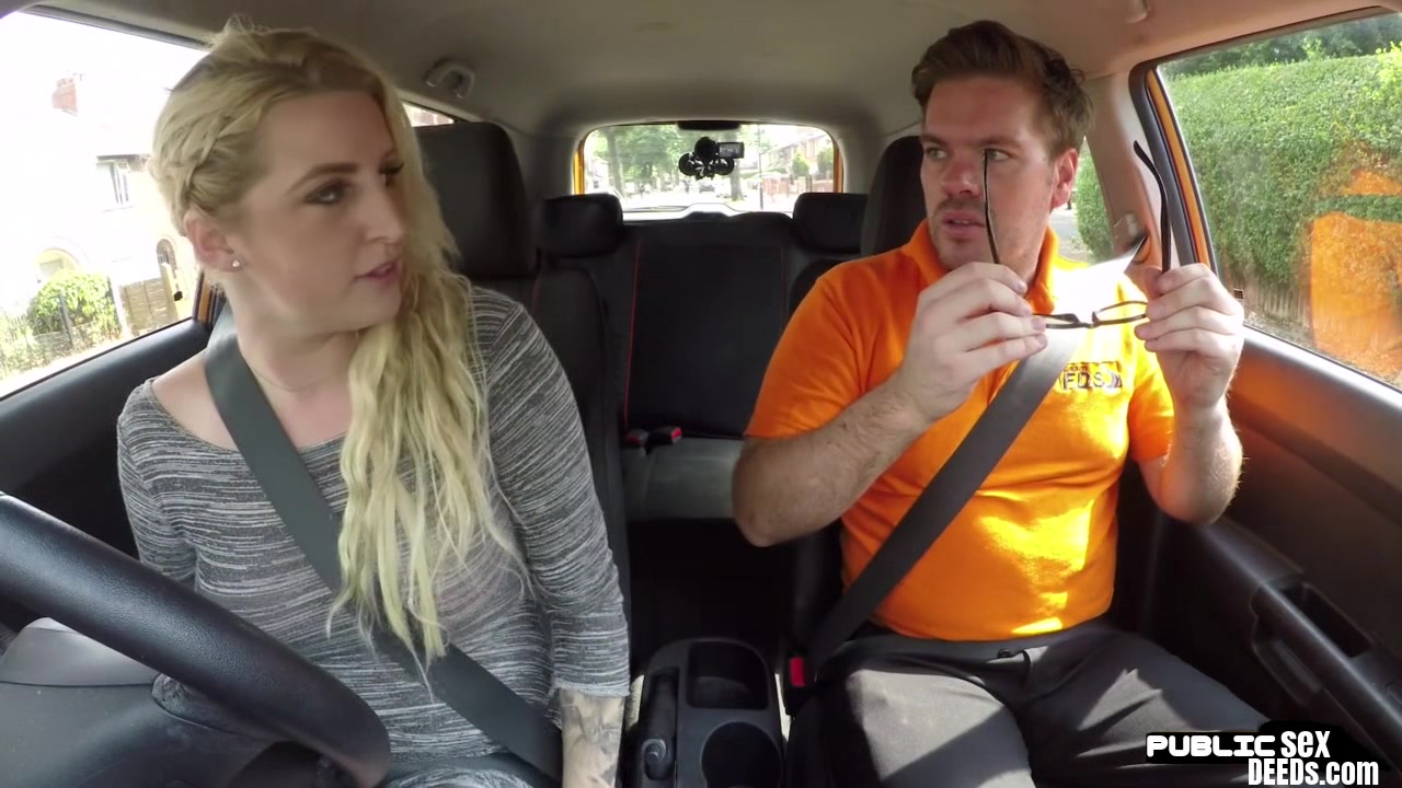 Chubby UK blonde cockriding instructor in the car after bj
