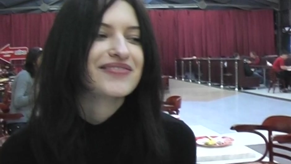 Nika in horny dude fucking a chick in a sex tape video