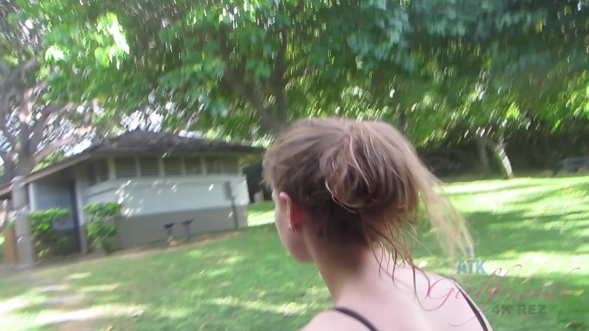 Virtual Vacation Hawaii With Sydney Cole 1/6