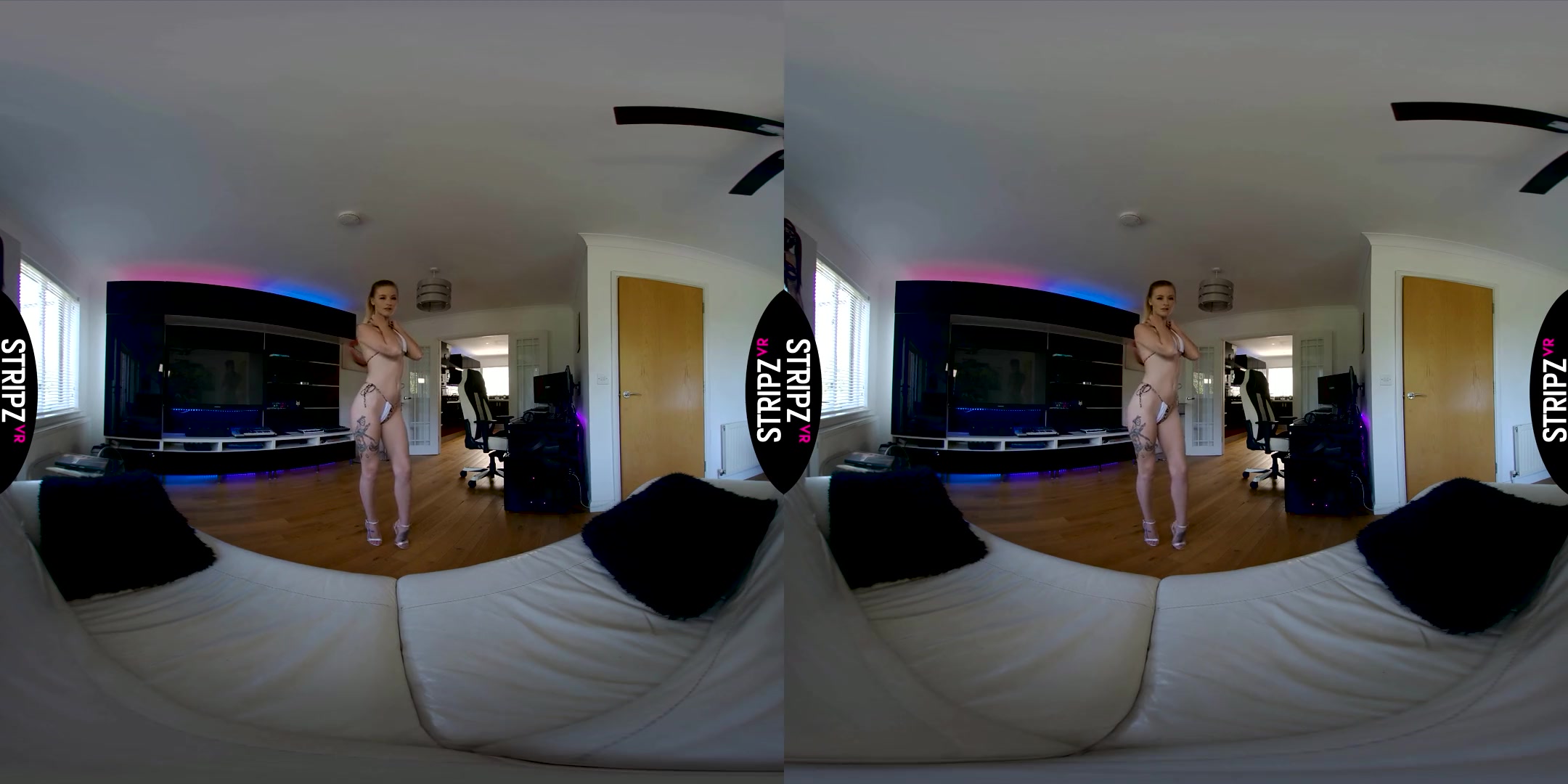 Private Lapdance - Hot Babe Solo Striptease and Lapdance