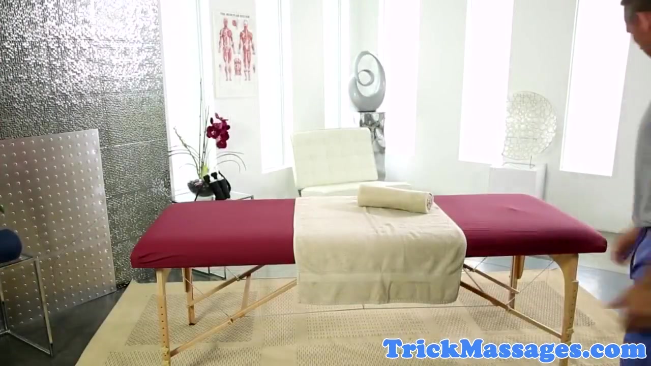 Cassidy Klein In Busty Massage Babe Pussyfucked