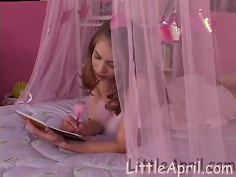 Little April In Masturbates In Lingerie