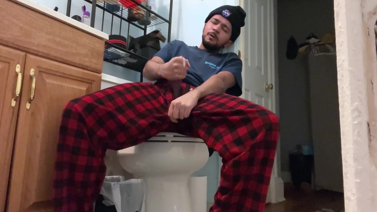 Giving My Dick Fast Hard Intense Strokes And Eating My Cum