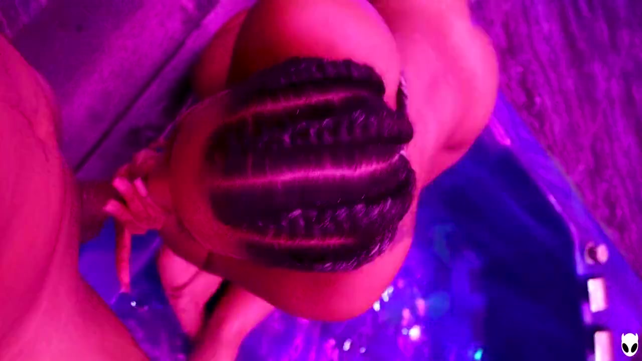 Two Hot Girls Give Me A Delicious Double Blowjob In The Jacuzzi I Join My Friends Who Love Oral Sex
