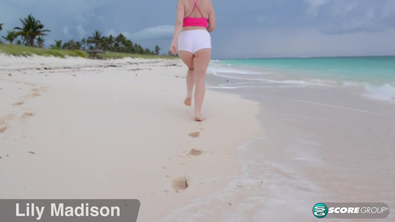 Busty Beach Bunny