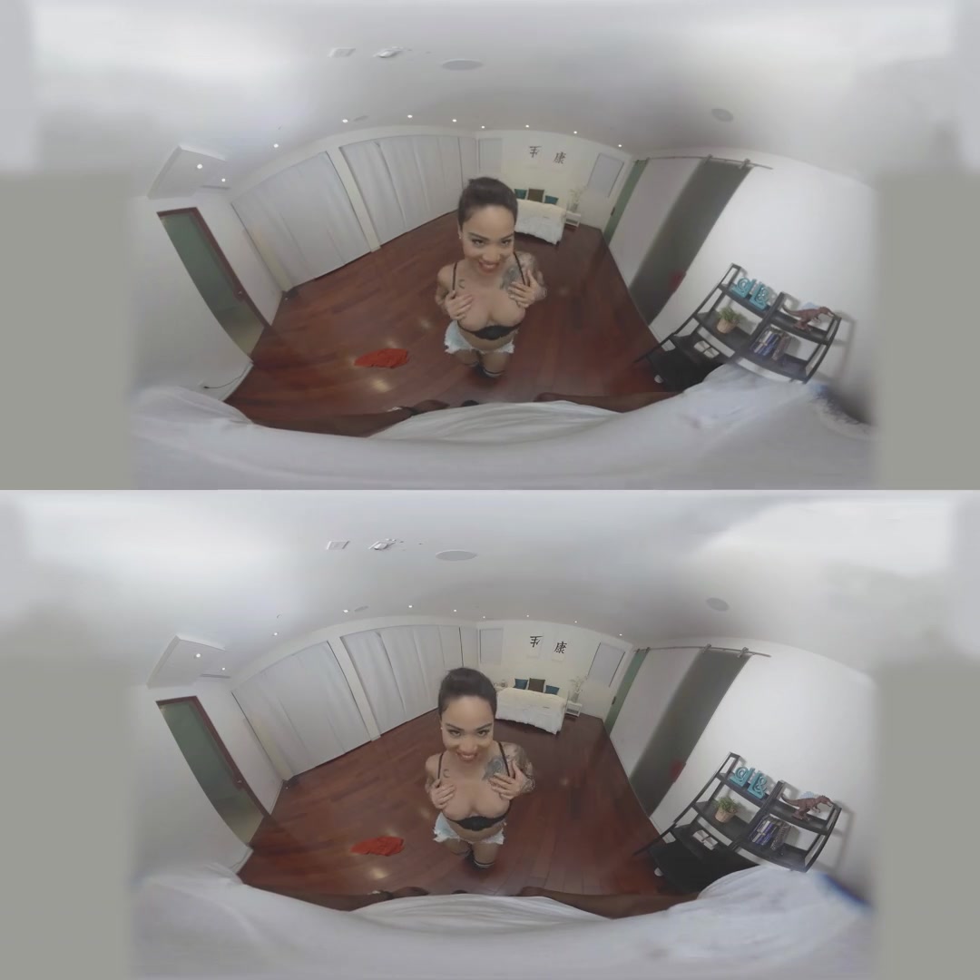 Honey Gold in Parents Away, Will Play - VRHush