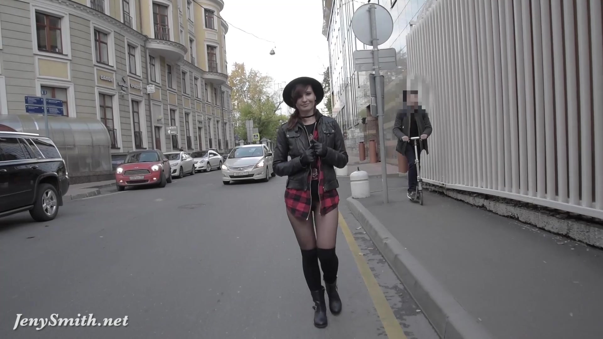 Jeny Smith pantyhose fire walking