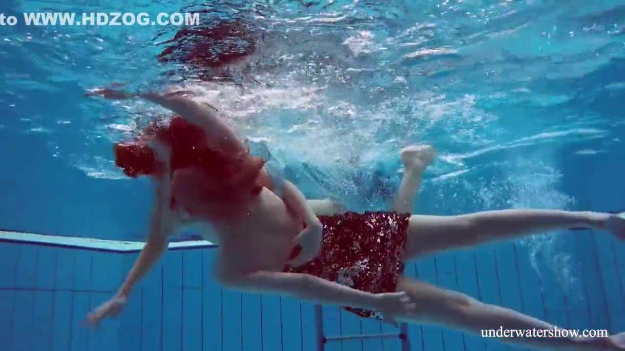 Hottest Underwater Girls Stripping Dashka And Vesta