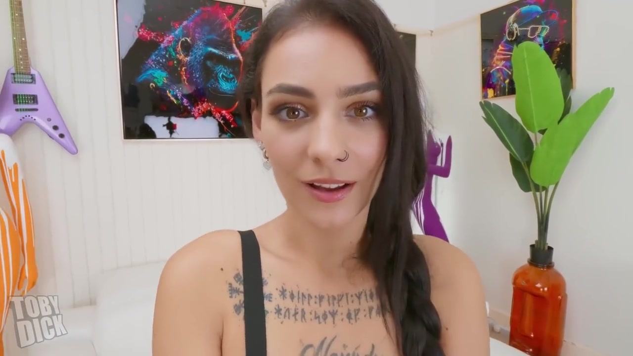 Stunning Alexa Throats Epic Deepthroat Session With Toby Dick
