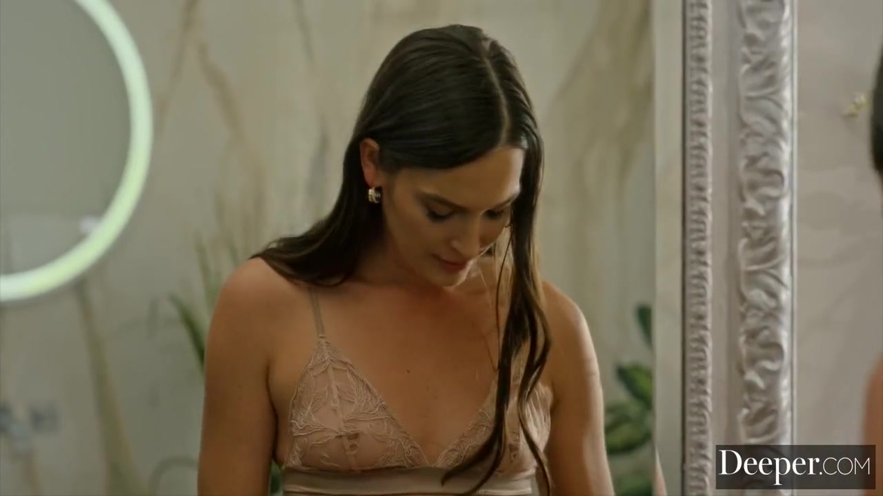 Submissive Katrina Gets Leashed & Fucked Anally