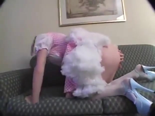 shetwink Playing In slutty dress