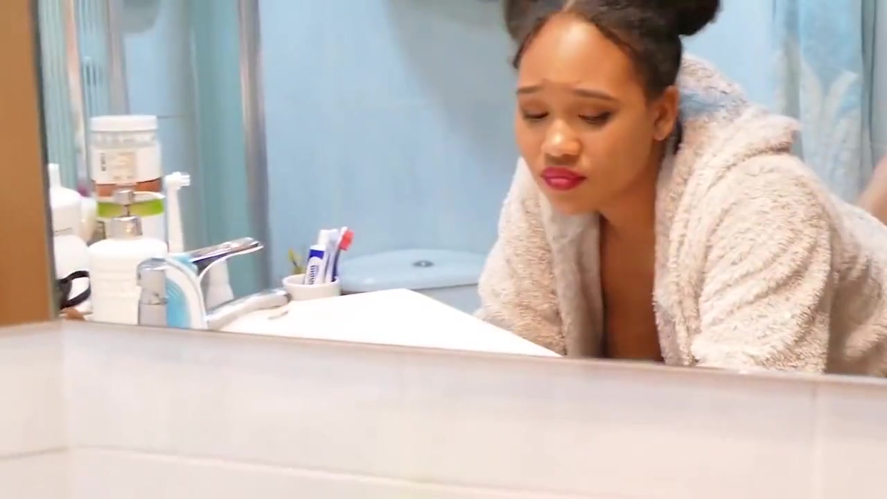 Black latina maid makes a deep cleaning in the bathroom